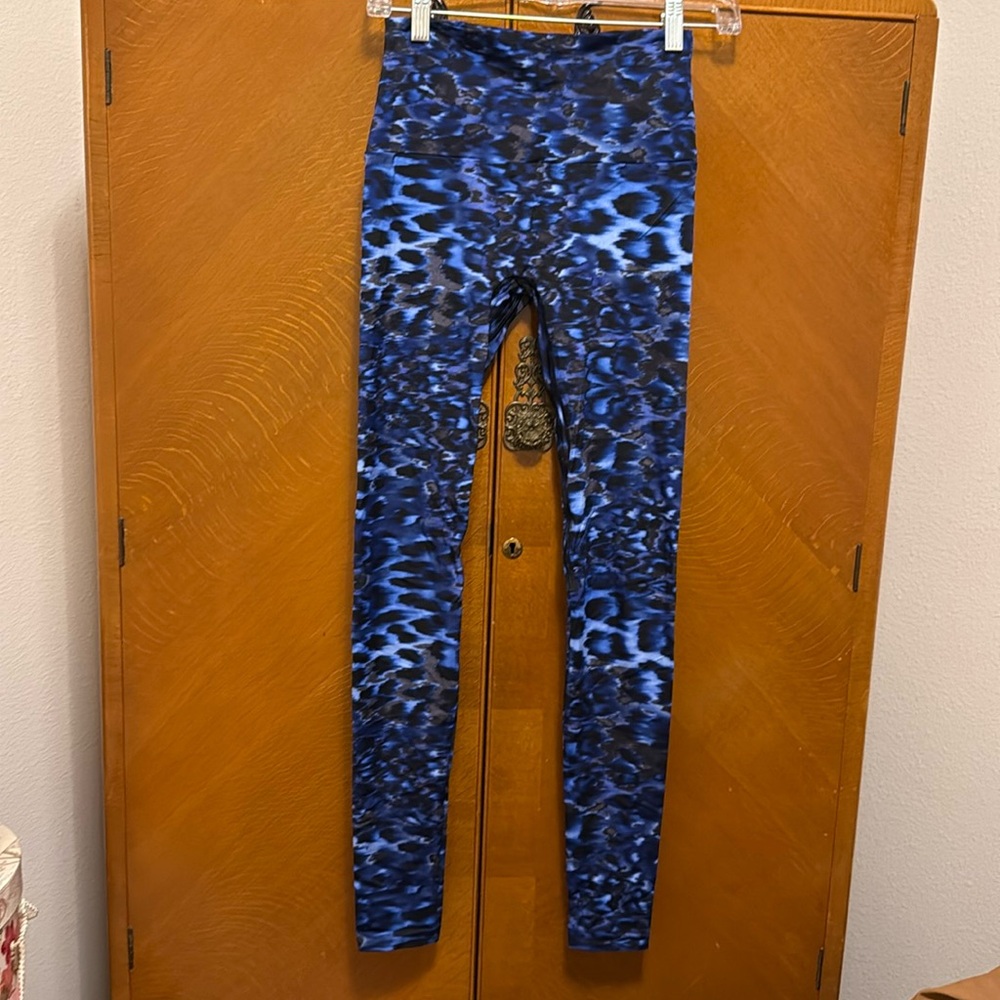 K-Deer work out tights in M